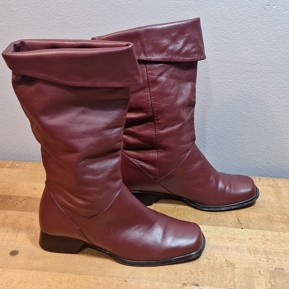 Burgundy Fold Down Lined Leather Boots Womens 6M Sasha EUC‎ Midcalf Mrs Claus